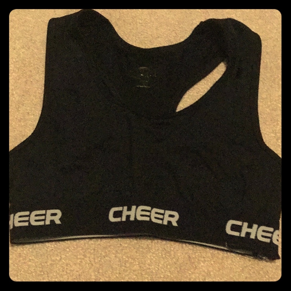 Women’s sports bra